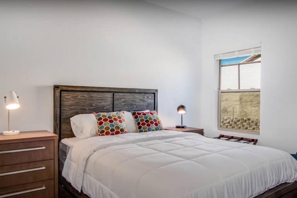 Three Tree Villa W/ Ev Charging Yucca Valley Exterior photo